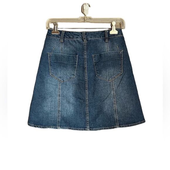 Front button denim skirt. Size 0 - Picture 7 of 7